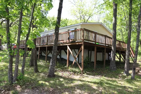 200 Flint Hollow Rd, Seymour, MO 65746