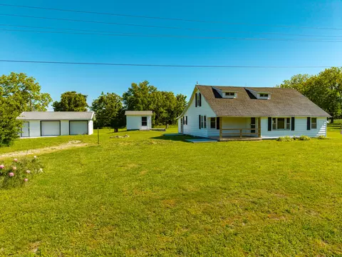 5991 Old Highway 60, Norwood, MO 65717