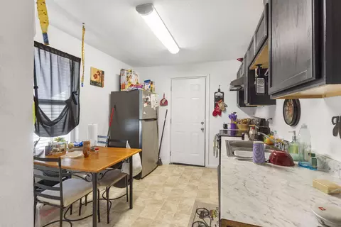 Kitchen - 1026-1028 Commercial, Springfield, MO 65803 photo 3 of 4