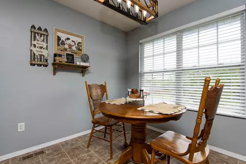 Dining - 3808 N Spring Brooke Ave, Springfield, MO 65803 photo 2 of 2