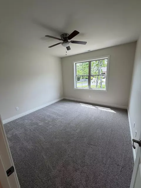 Bedroom - 121 Jacks Way, Branson, MO 65616 photo 4 of 4
