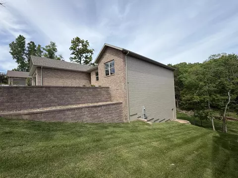 Exterior - 121 Jacks Way, Branson, MO 65616 photo 3 of 6