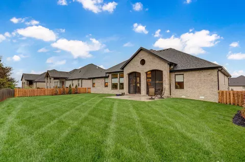 Exterior - 1734 N Marlowe Ave, Springfield, MO 65802 photo 14 of 15
