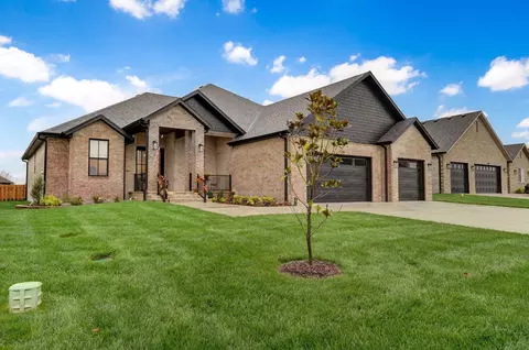 Exterior - 1734 N Marlowe Ave, Springfield, MO 65802 photo 6 of 15