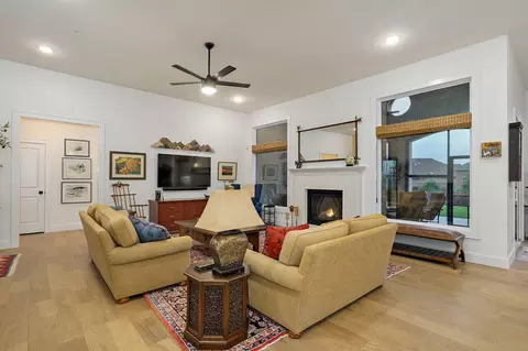 Living - 1734 N Marlowe Ave, Springfield, MO 65802 photo 4 of 6