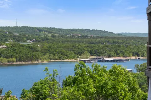 View/Area - 7 Treehouse Ln #2, Branson, MO 65616 photo 1 of 10