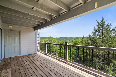 Exterior - 7 Treehouse Ln #2, Branson, MO 65616 photo 7 of 16