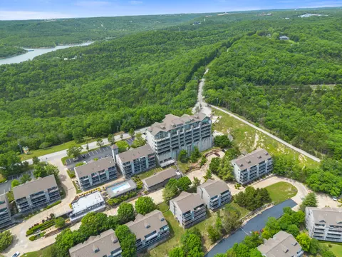 View/Area - 7 Treehouse Ln #2, Branson, MO 65616 photo 9 of 10