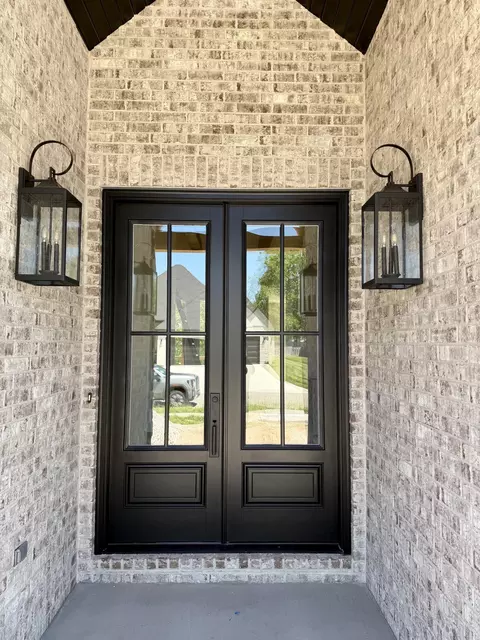 Entry Way - 5966 S Holland Ave, Springfield, MO 65810 photo 1 of 9