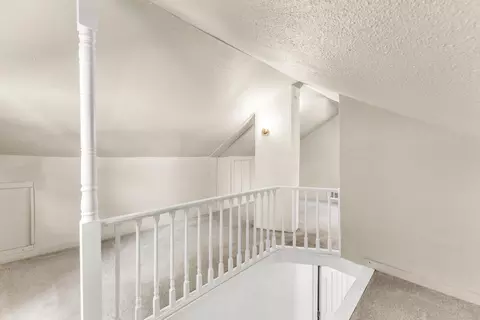 Entry Way - 301 E Miller Rd, Republic, MO 65738 photo 3 of 4