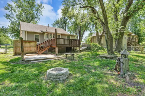 Exterior - 301 E Miller Rd, Republic, MO 65738 photo 6 of 10