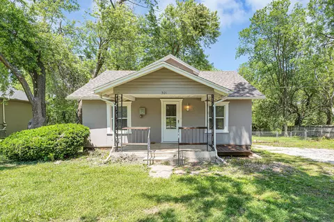 301 E Miller Rd, Republic, MO 65738
