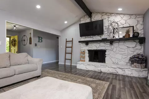 Other - 3636 S Walnut Hill Dr, Springfield, MO 65807 photo 1 of 2