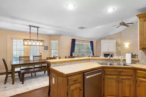 Dining - 5120 E Sugarwood St, Springfield, MO 65809 photo 2 of 2