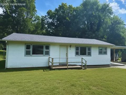 109 College St, Van Buren, MO 63965