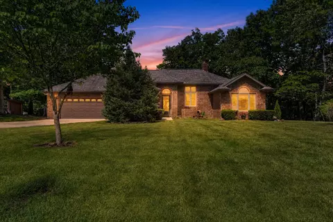 Exterior - 379 Turkey Tree Rd, Galena, MO 65656 photo 2 of 13