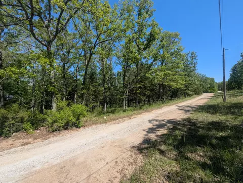 000 Cedar Haven Cir, Pittsburg, MO 65724