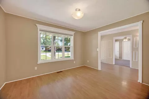 Living - 928 Julian St, Marshfield, MO 65706 photo 5 of 5