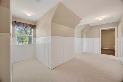 Entry Way - 928 Julian St, Marshfield, MO 65706 photo 7 of 10