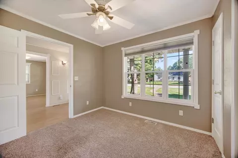 Bedroom - 928 Julian St, Marshfield, MO 65706 photo 2 of 11