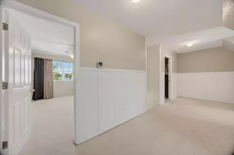Entry Way - 928 Julian St, Marshfield, MO 65706 photo 9 of 10