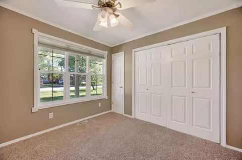 Bedroom - 928 Julian St, Marshfield, MO 65706 photo 1 of 11