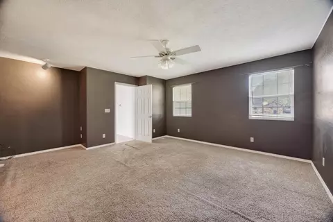 Bedroom - 928 Julian St, Marshfield, MO 65706 photo 4 of 11