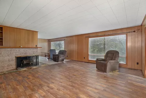 Living - 116 Mcclintic Ave, Forsyth, MO 65653 photo 1 of 6