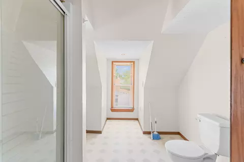 Bath - 2042 N Boonville Ave, Springfield, MO 65803 photo 4 of 4