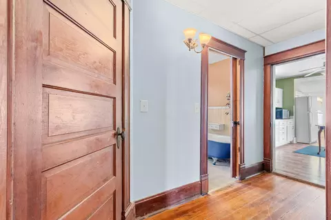 Entry Way - 2042 N Boonville Ave, Springfield, MO 65803 photo 1 of 2
