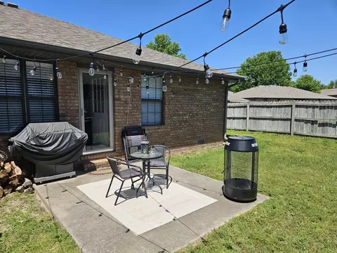 601 W Warren Ave, Ozark, MO 65721 photo 7