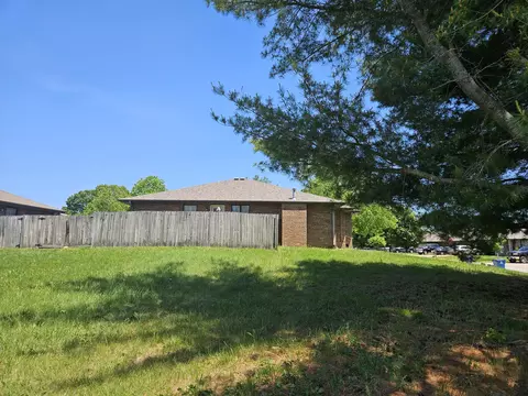 601 W Warren Ave, Ozark, MO 65721 photo 5
