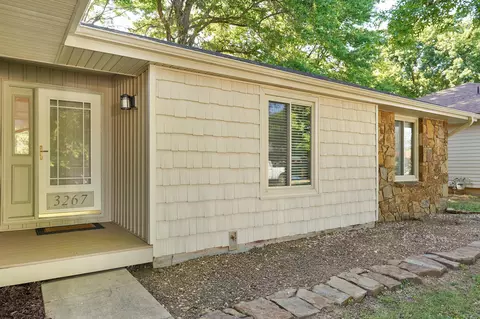 Exterior - 3267 S Benton Ave, Springfield, MO 65807 photo 5 of 14