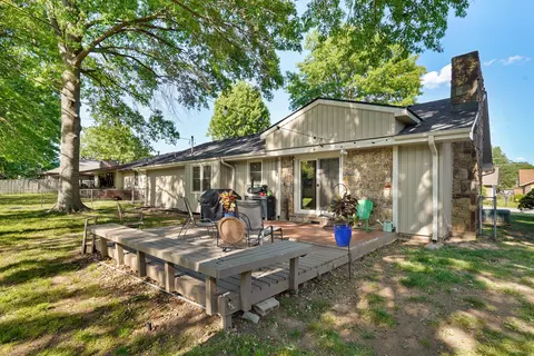 Exterior - 3267 S Benton Ave, Springfield, MO 65807 photo 9 of 14