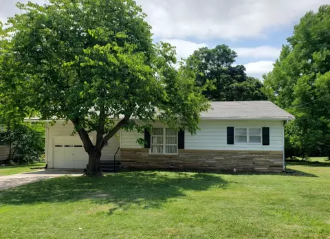 1408 N 4th St, Monett, MO 65708