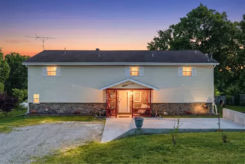 296 Kirtley Rd, Branson, MO 65616