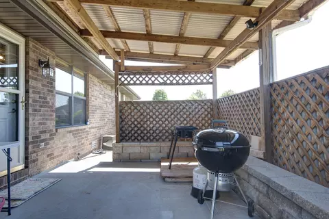 Exterior - 3587 W Shawnee Pl, Springfield, MO 65810 photo 4 of 6