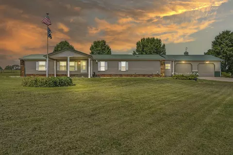439 Lenape Rd, Billings, MO 65610