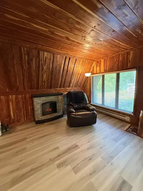 Living - 76 Timeline Rd, Lampe, MO 65681 photo 2 of 2