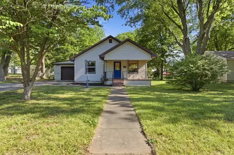 426 W Dunn St, Monett, MO 65708