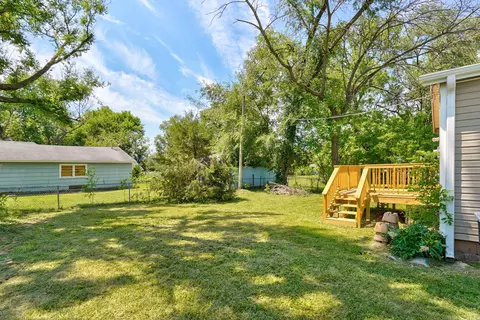 Exterior - 2938 W Grand St, Springfield, MO 65802 photo 8 of 10