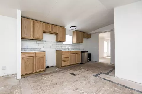 1105 S Golden Ave, Springfield, MO 65802 photo 11