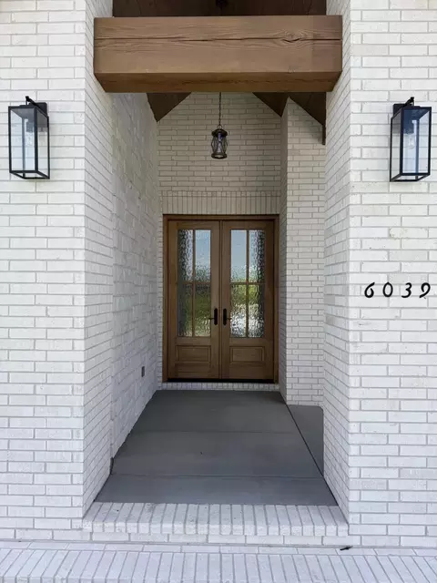 Exterior - 6039 S Holland Ave, Springfield, MO 65810 photo 3 of 5