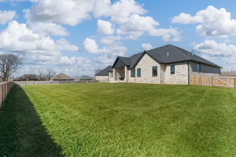 Exterior - 4464 E Lancaster Way, Springfield, MO 65802 photo 10 of 10