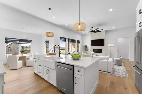 Kitchen - 4464 E Lancaster Way, Springfield, MO 65802 photo 1 of 3