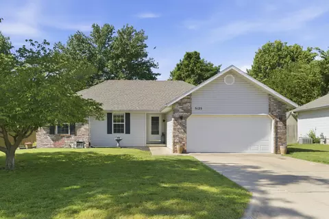 Exterior - 5125 N 10th St, Ozark, MO 65721 photo 1 of 10
