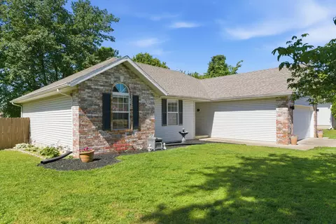 Exterior - 5125 N 10th St, Ozark, MO 65721 photo 3 of 10