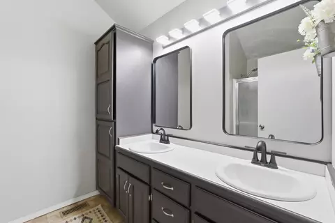 Bath - 5125 N 10th St, Ozark, MO 65721 photo 1 of 2
