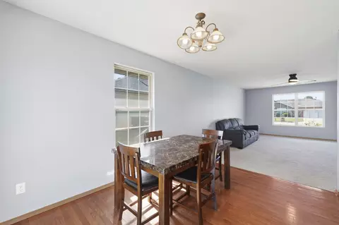 Dining - 4439 W Normal St, Springfield, MO 65802 photo 1 of 2