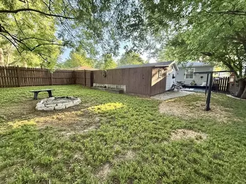 Exterior - 1858 S Franklin Ave, Springfield, MO 65807 photo 6 of 6